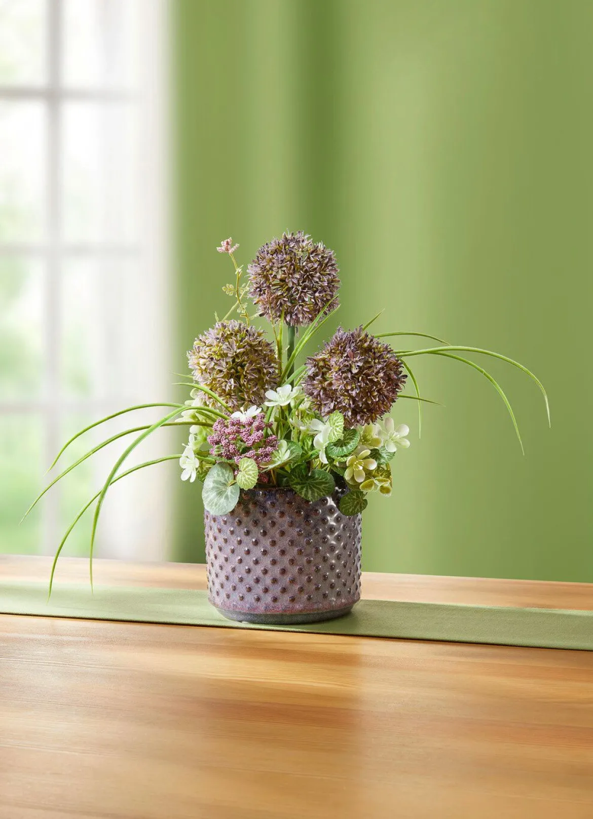 Allium-Gesteck im Topf