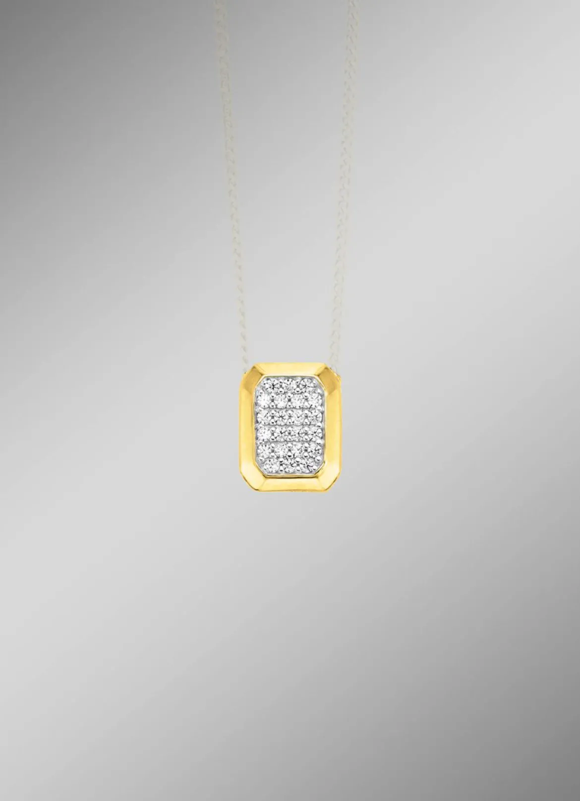 Anhänger mit Brillanten