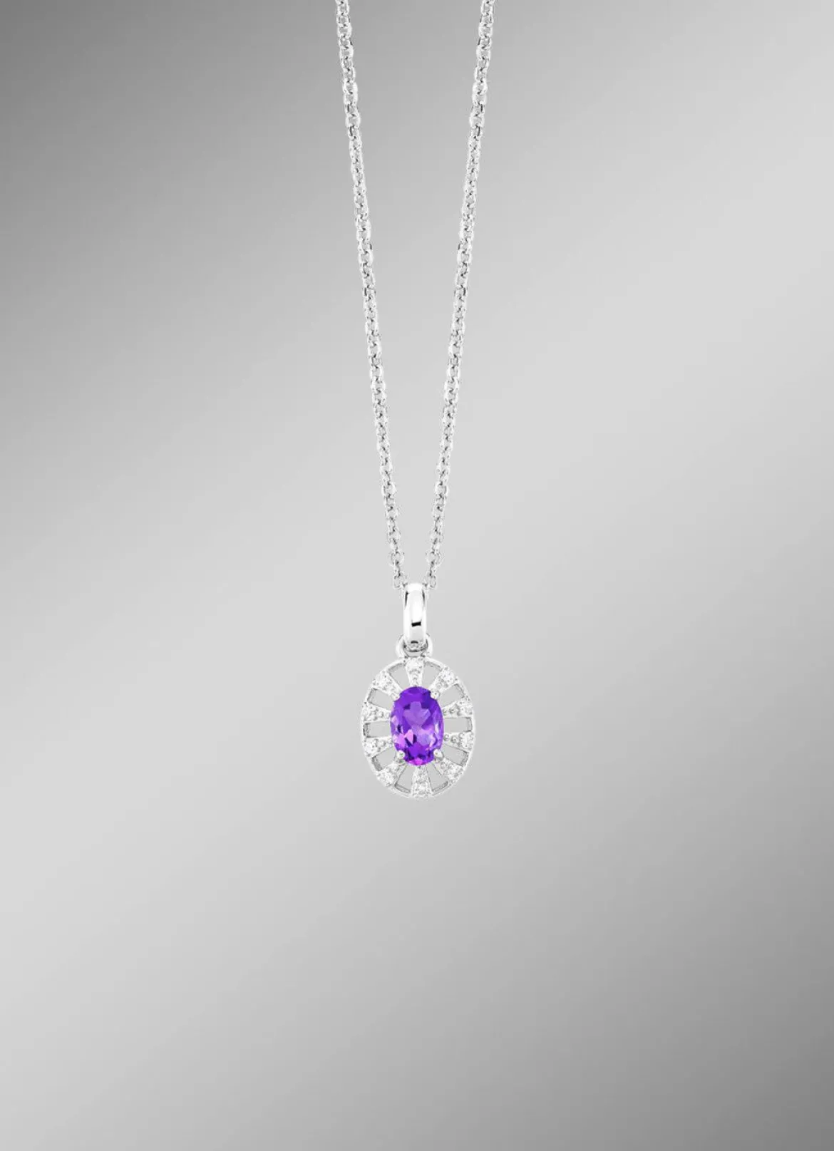 Anhänger mit echt Amethyst und synth. Zirkonia
