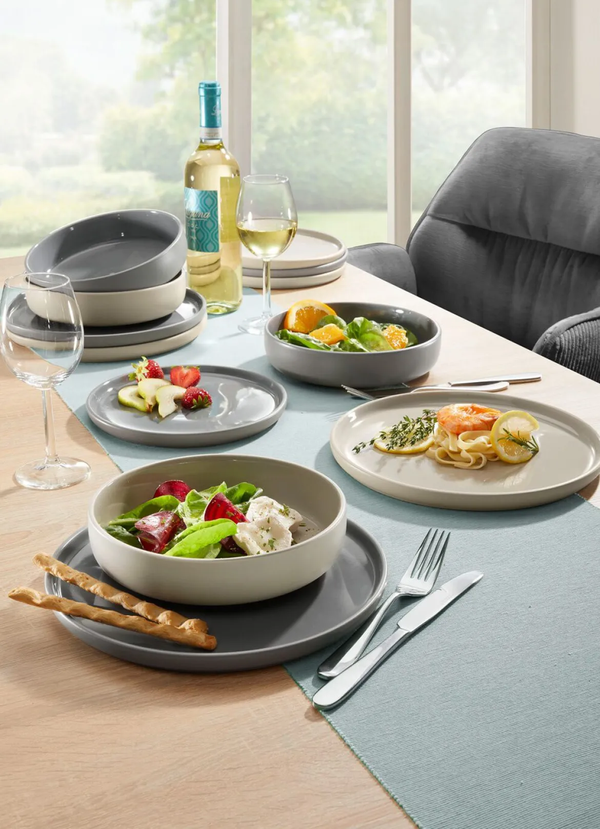Arte Viva 12-teiliges Tafel-Service aus Markensteinzeug