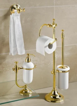 Badezimmer-Accessoires aus Messing und Keramik