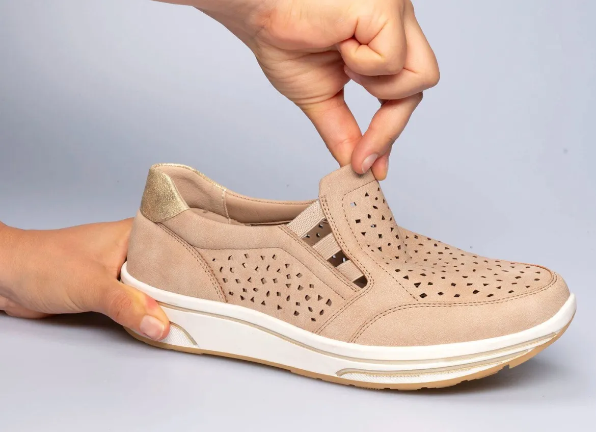 Bequemer Halbschuh mit Soft-Touch-Sohle