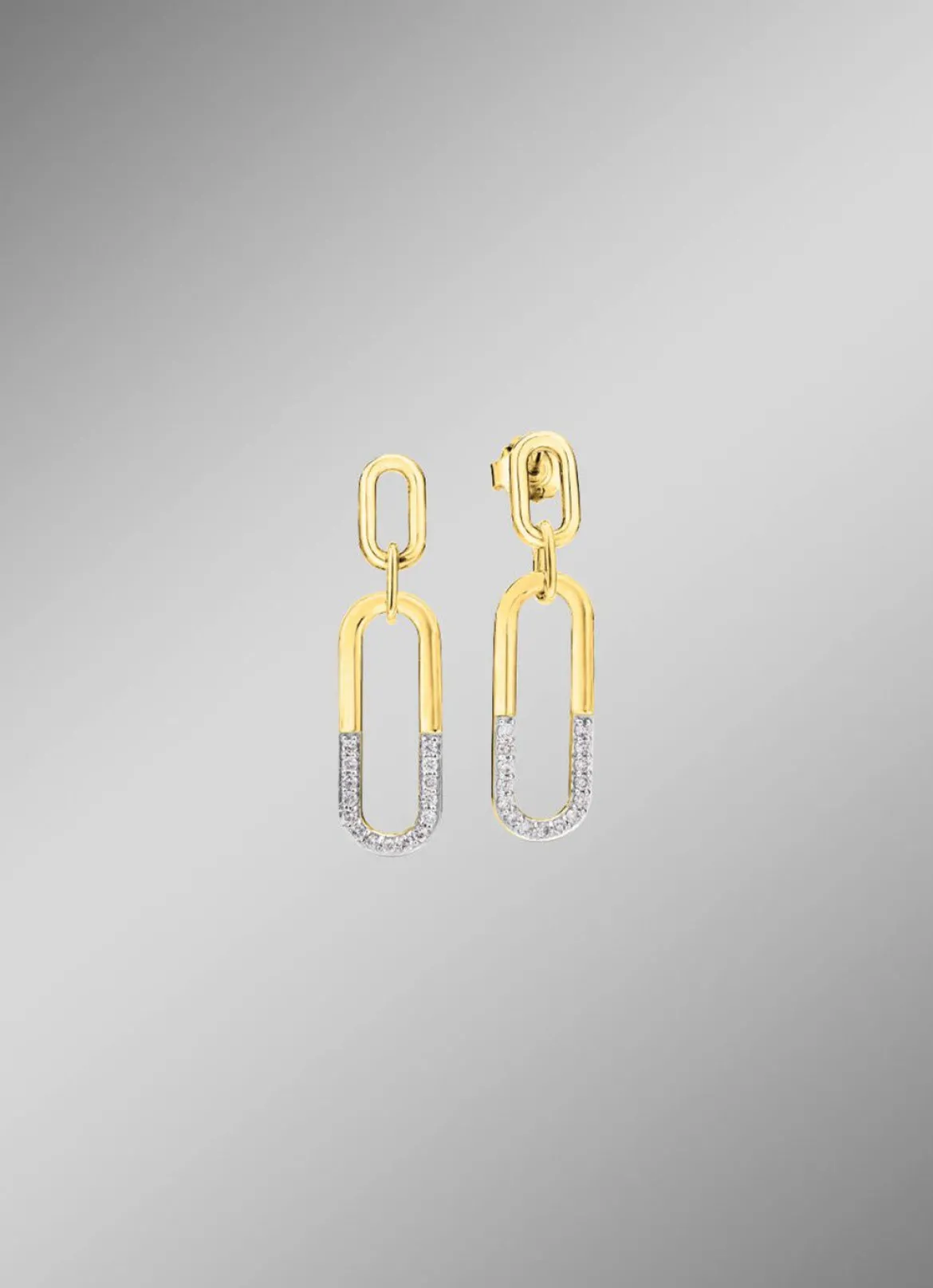 Bewegliche Ohrstecker mit 30 Brillanten