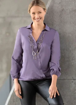 Bluse mit innenliegendem Druckknopf in 2 Farben