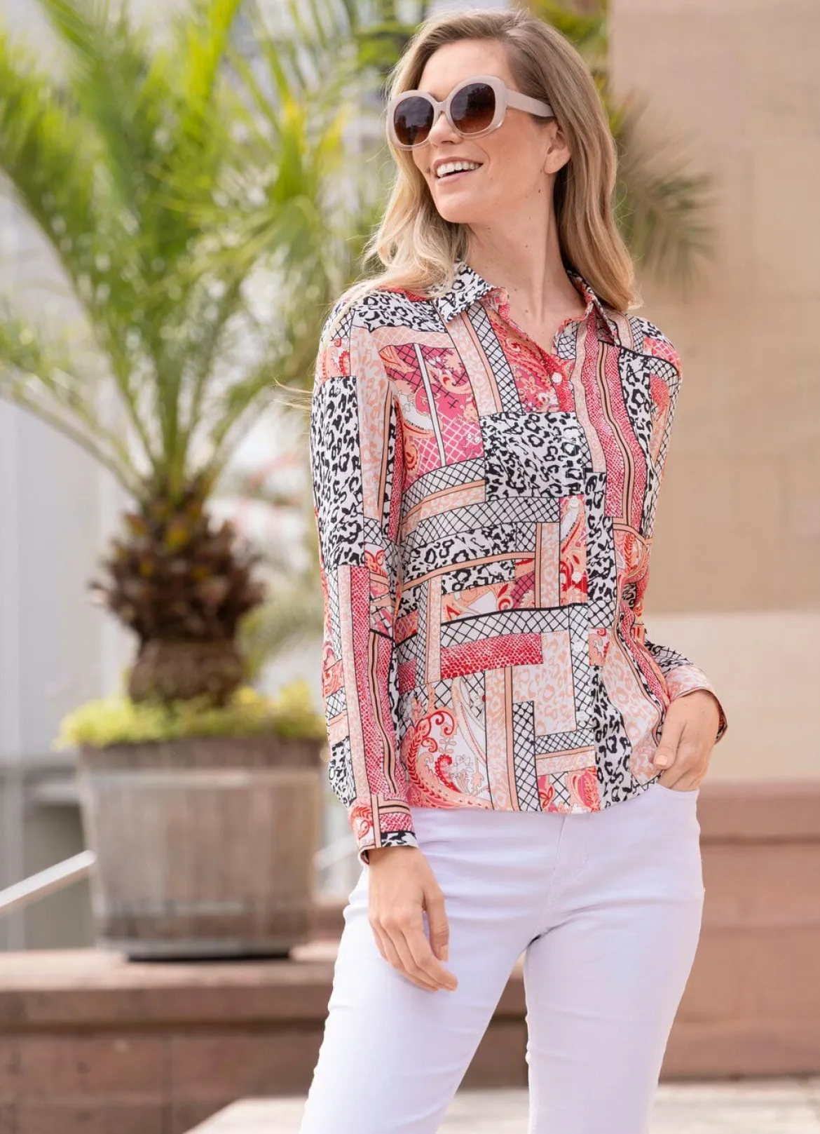 Bluse mit schönem Dessin