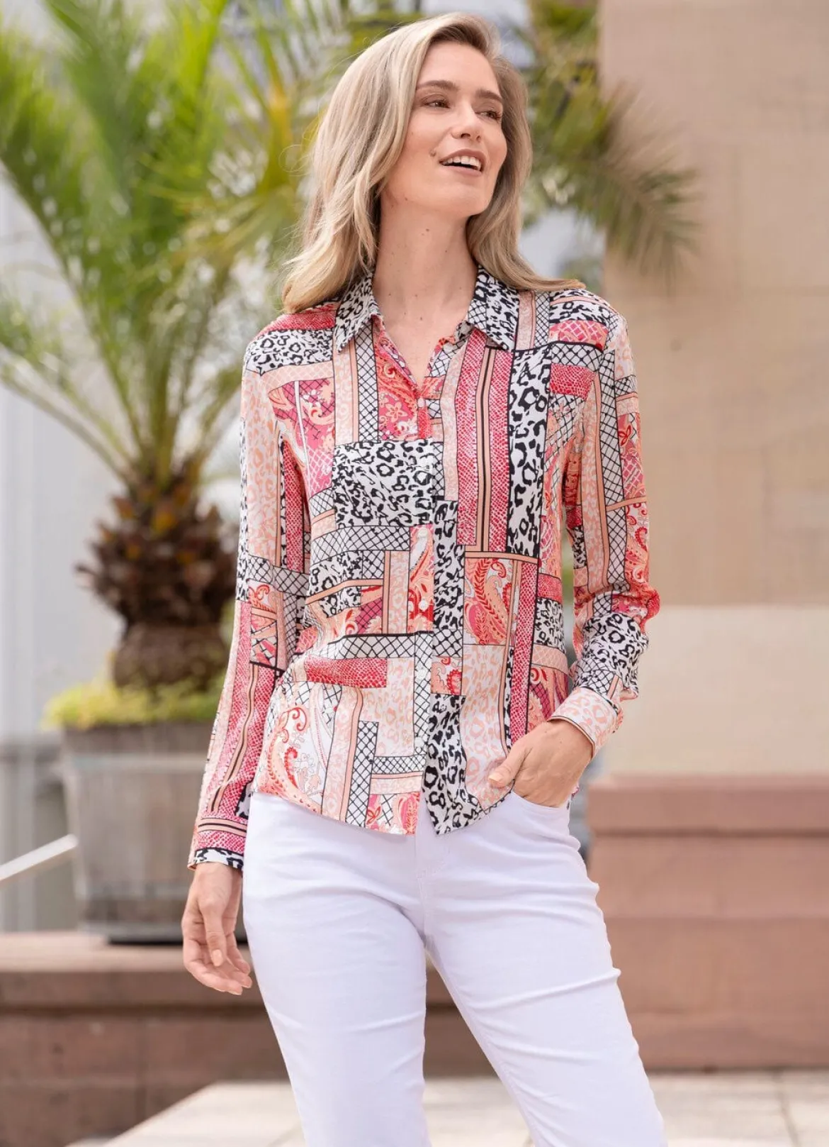 Bluse mit schönem Dessin