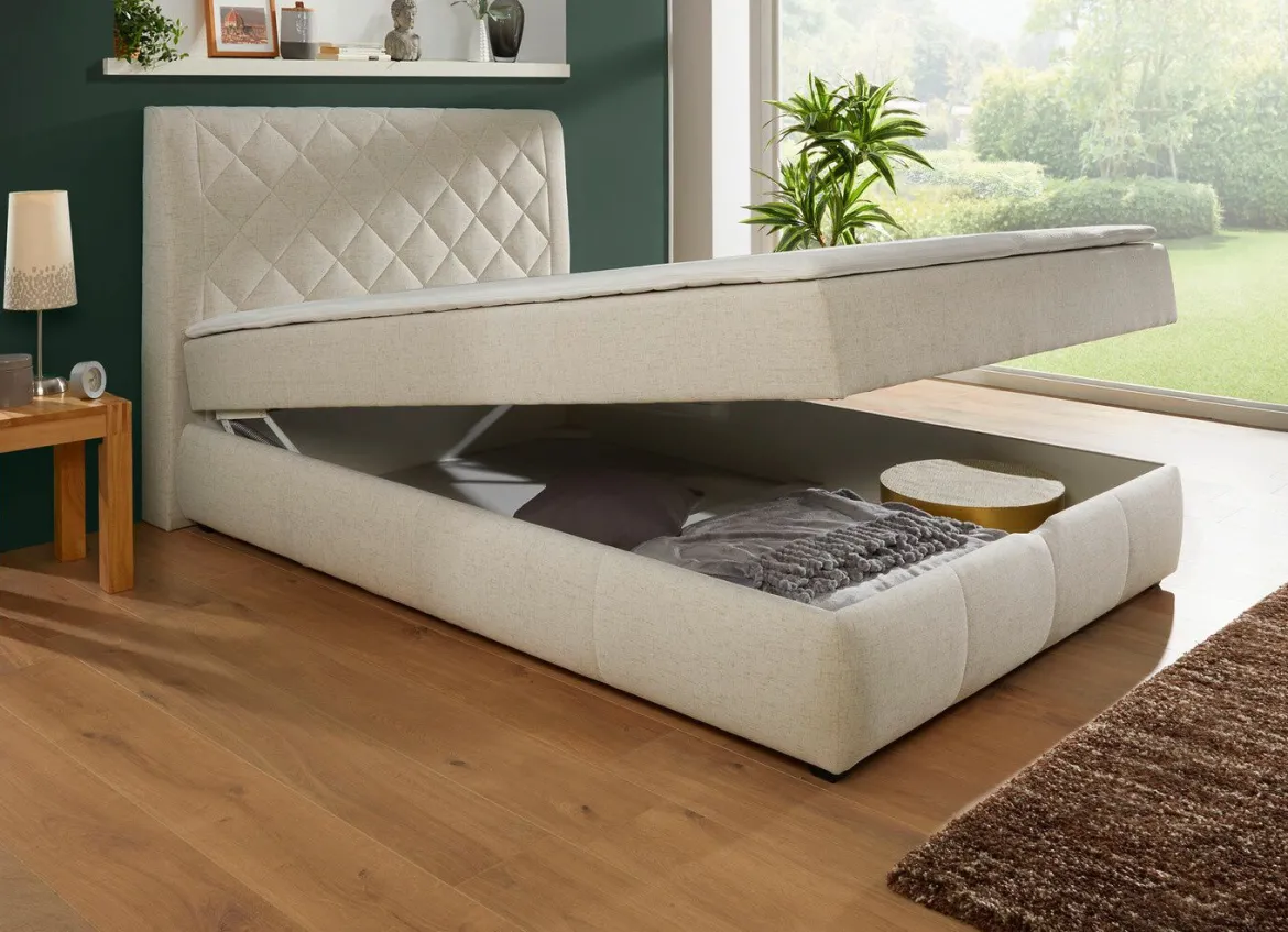 Boxspringbett mit Bettkasten und Topper
