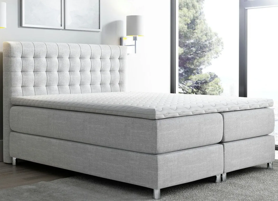 Boxspringbett mit Topper
