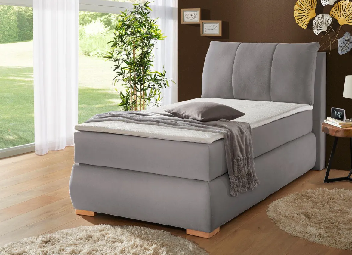 Boxspringbett mit Topper