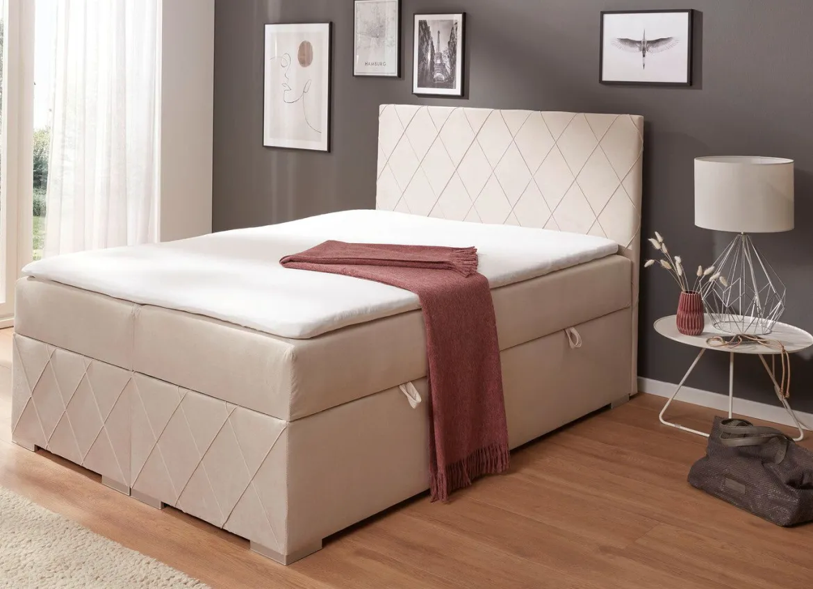 Boxspringbett mit Topper und Bettkasten