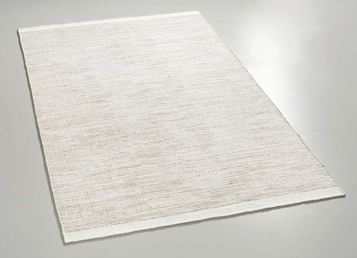 Brücken und Teppiche aus feuchtigkeitsregulierender Naturfaser