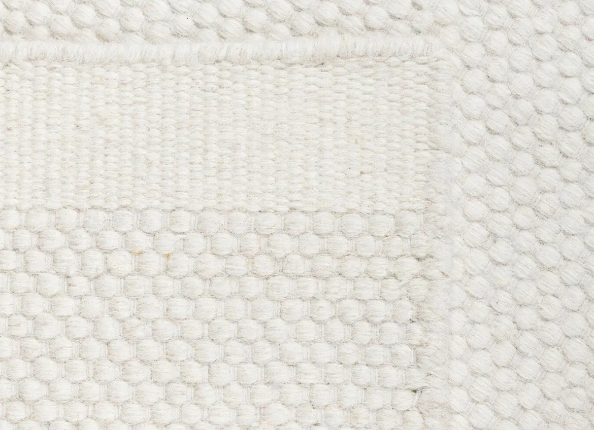 Brücken und Teppiche aus feuchtigkeitsregulierender Naturfaser