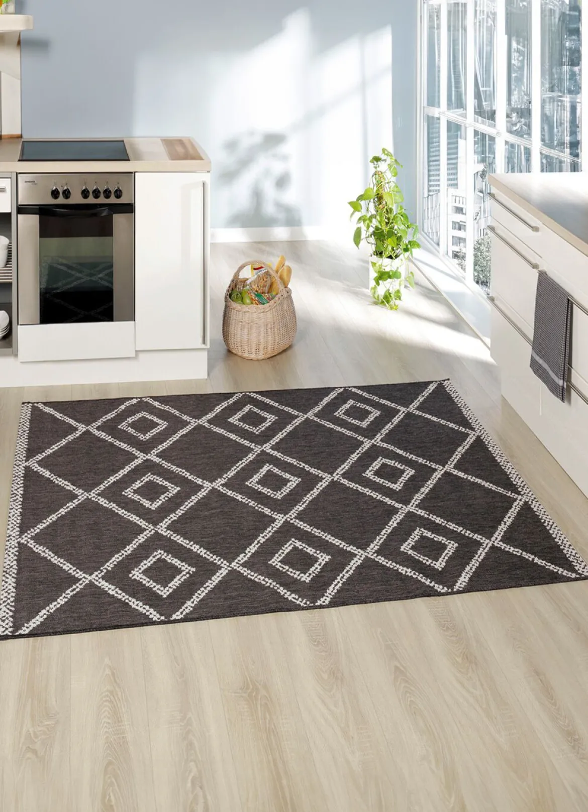 Brücken und Teppiche im natürlichen Sisal-Look