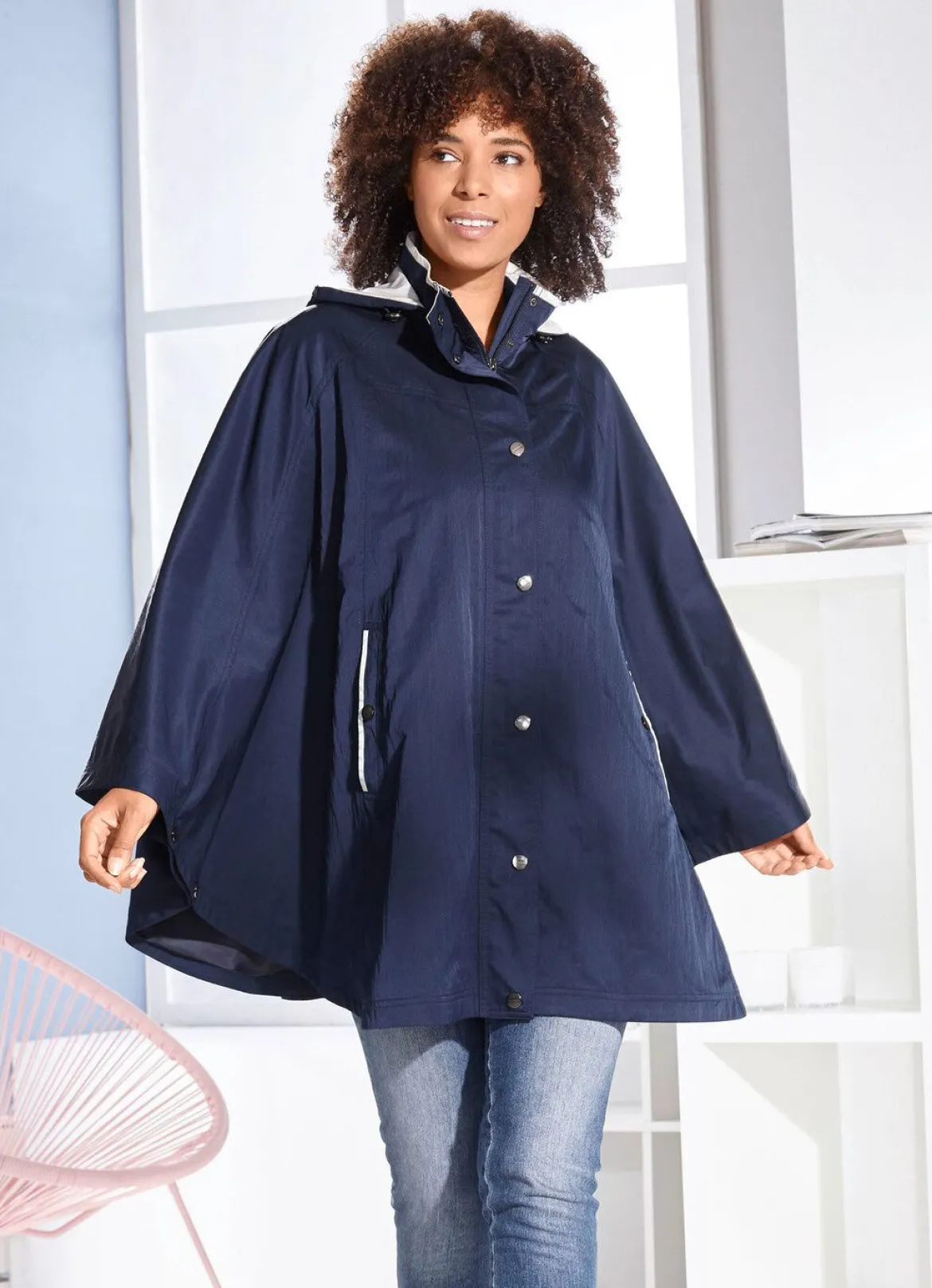 Cape mit seitlichen Druckern