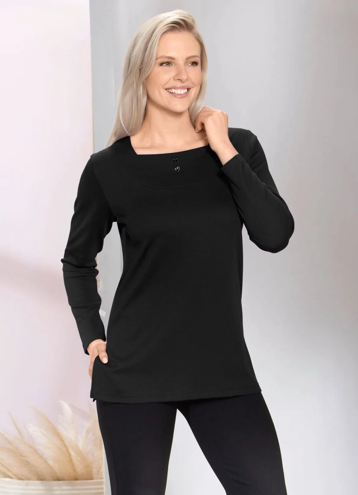 Charmantes Sweatshirt mit Blende in 2 Farben
