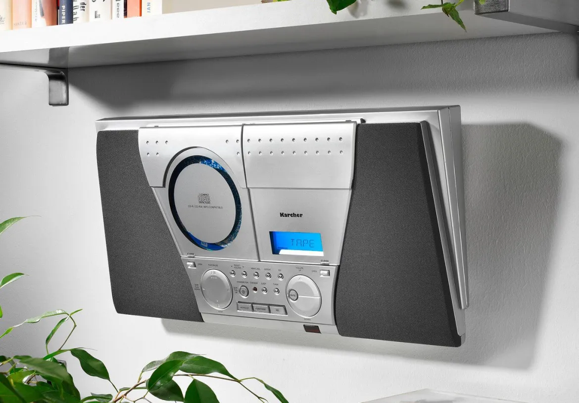 Design-Musikanlage mit beleuchtetem Multifunktionsdisplay