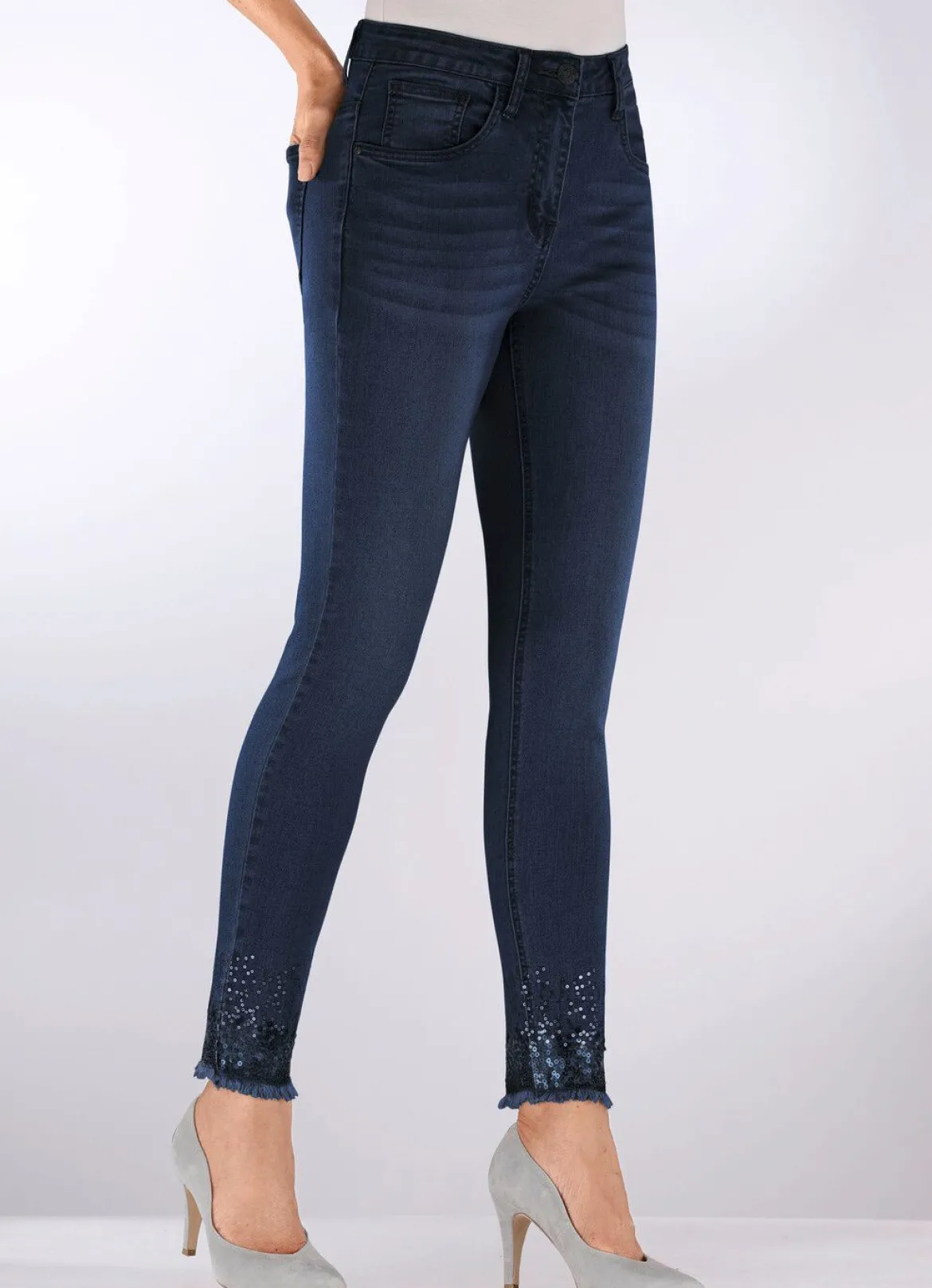 Edel-Jeans mit Fransensaum