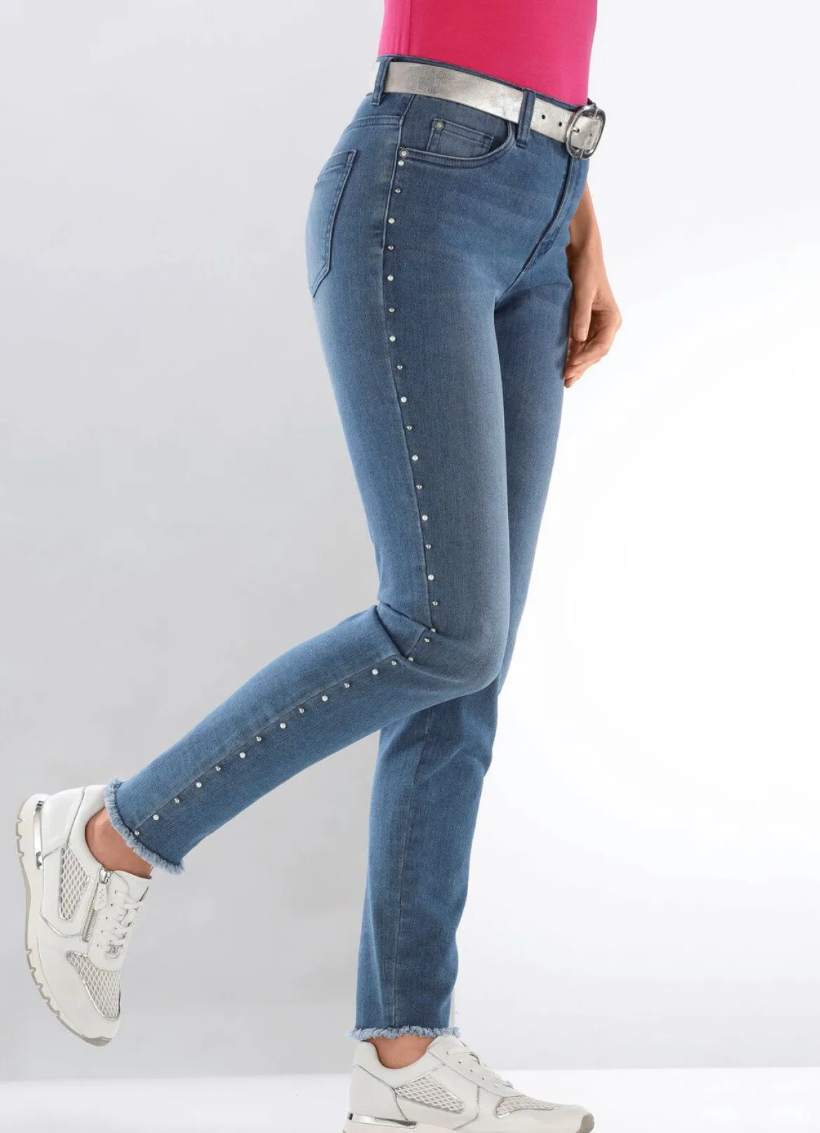 Edel-Jeans mit tollen Zierperlen