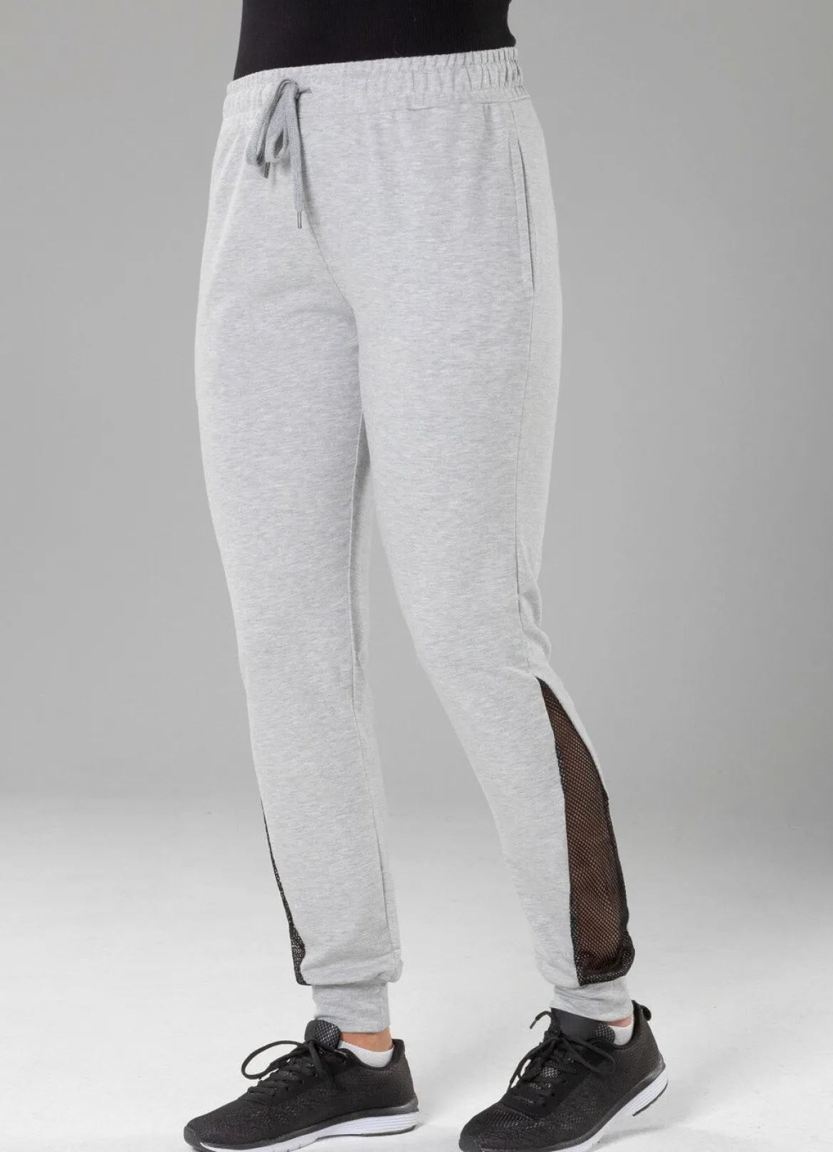 Freizeithose mit Netzeinsatz in 4 Farben