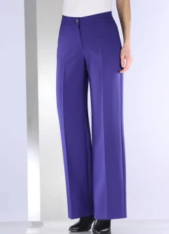 Hose in bequemer Weite