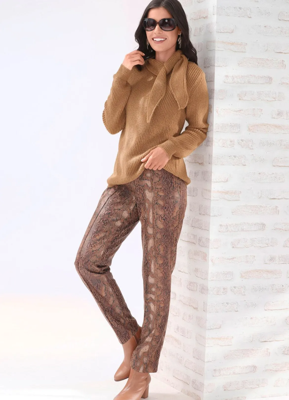 Hose in Reptil-Optik