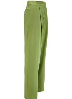 Hose mit Bundfalten in modischer Weite