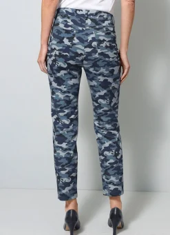 Hose mit Camouflage-Dessinierung