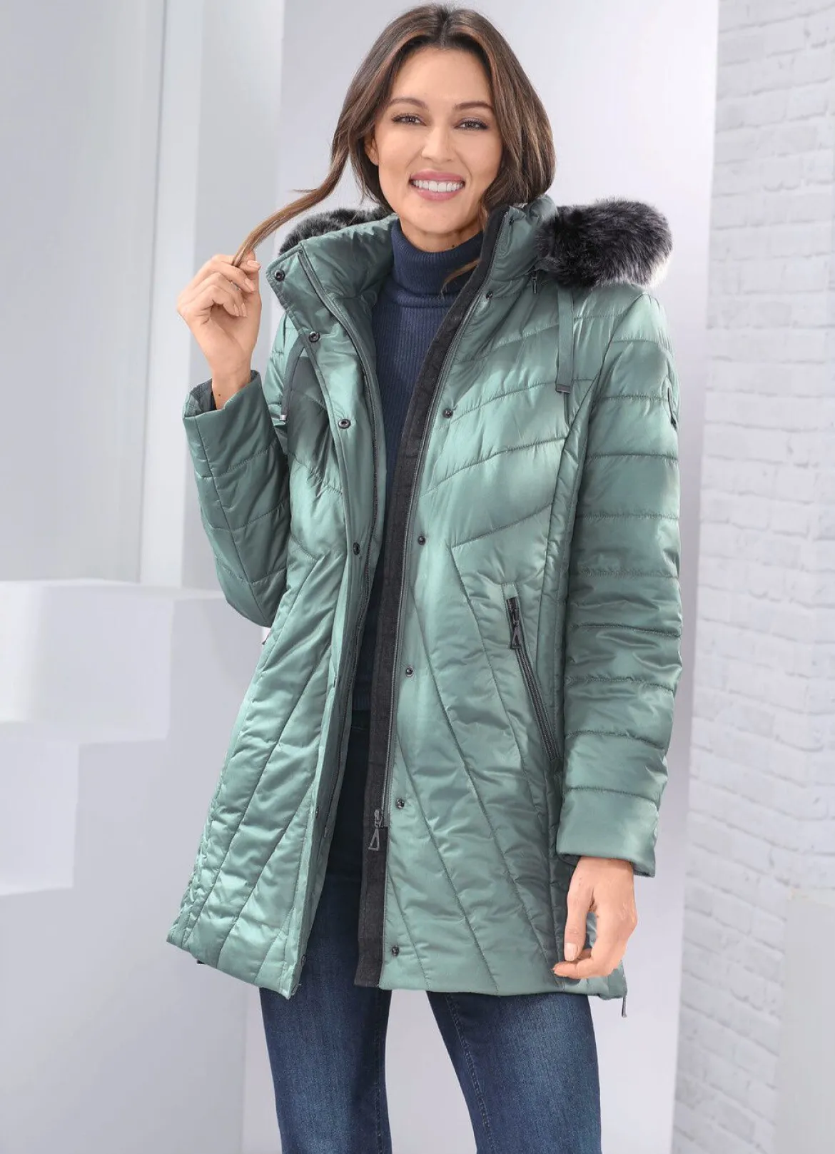 Jacke mit abnehmbarem Kunstpelz-Besatz