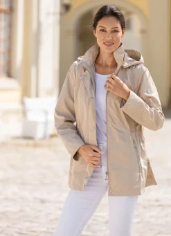 Jacke mit Reißverschluss an den Seitenschlitzen