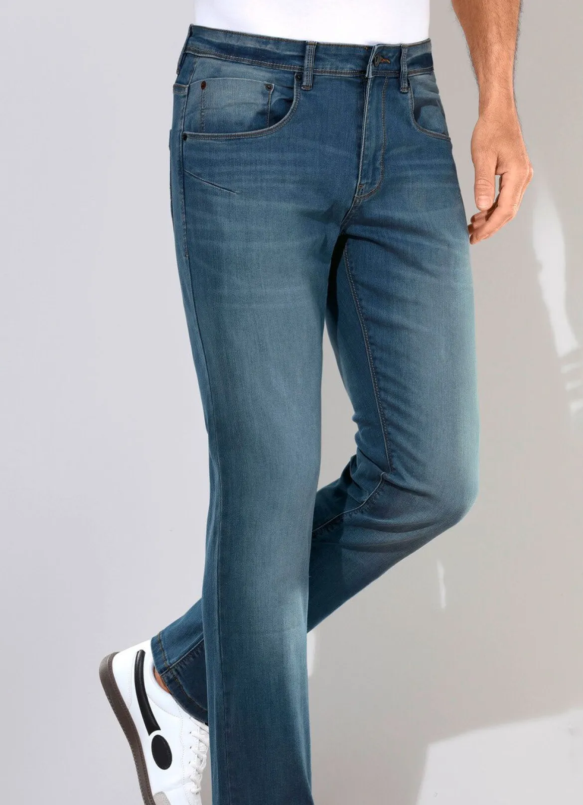 Jeans in 3 Farben
