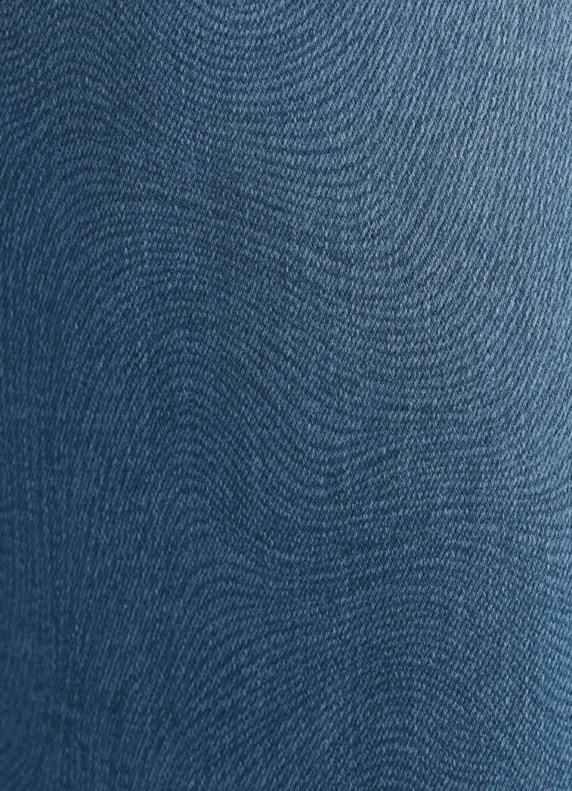Jeans in aktueller Fingerprint-Dessinierung