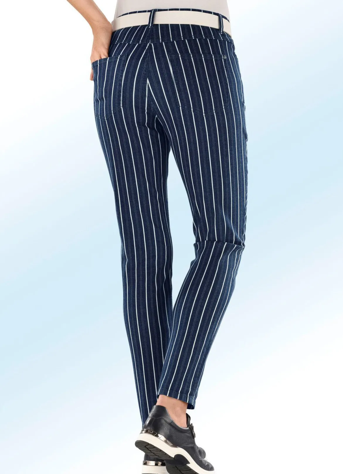 Jeans in aparter Streifendessinierung