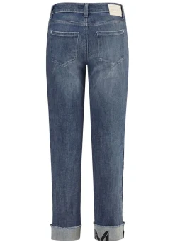 Jeans mit Fransensaum und Schriftzug auf einem Bein