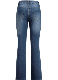 Jeans mit leicht ausgestellter Beinweite