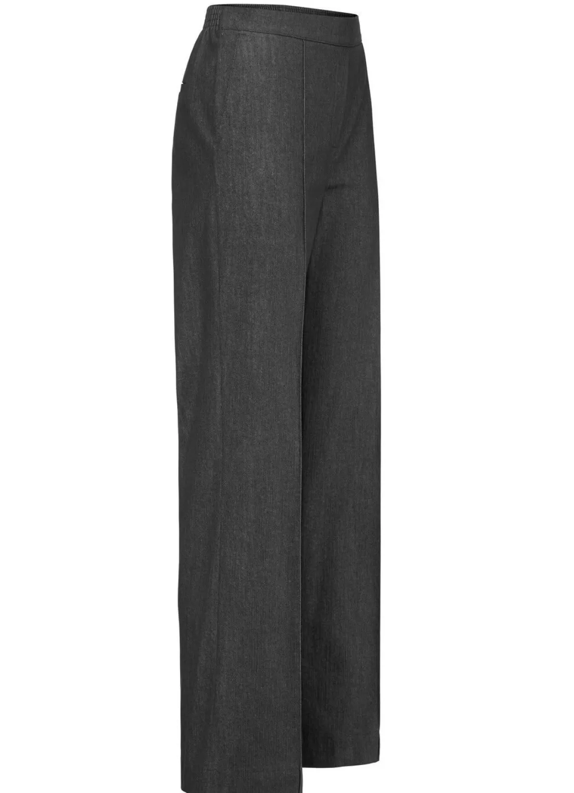 Jeans mit leicht ausgestellter Beinweite