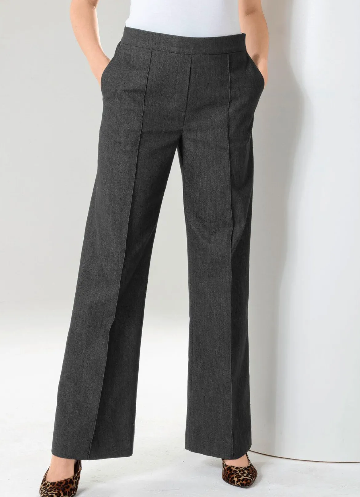 Jeans mit leicht ausgestellter Beinweite