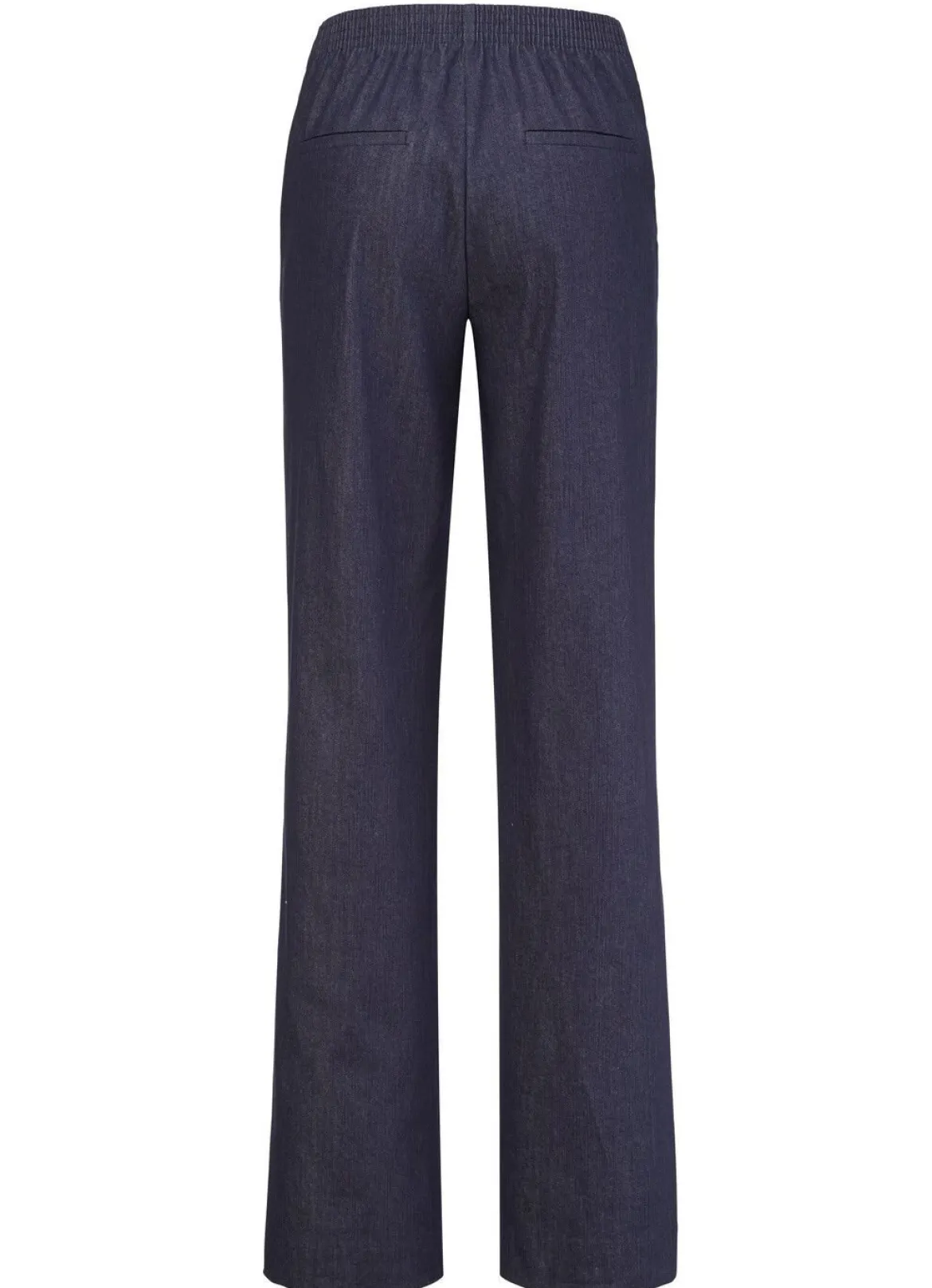 Jeans mit leicht ausgestellter Beinweite