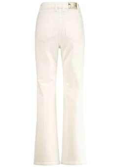 Jeans mit weitem Beinverlauf