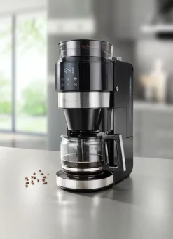 Kaffeemaschine mit Mahlwerk