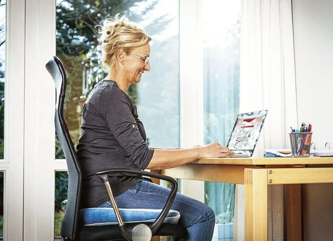 Keilkissen für eine gesunde Sitzhaltung