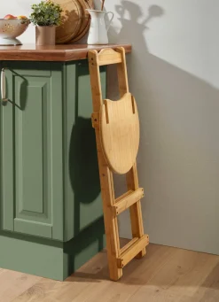 Klapp-Hocker aus Bambus