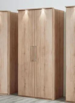 Kleiderschrank