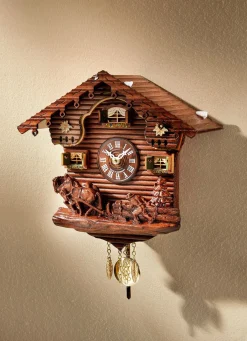 Kuckucksuhr aus Holz