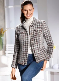 Kurzblazer in Chanel-Optik