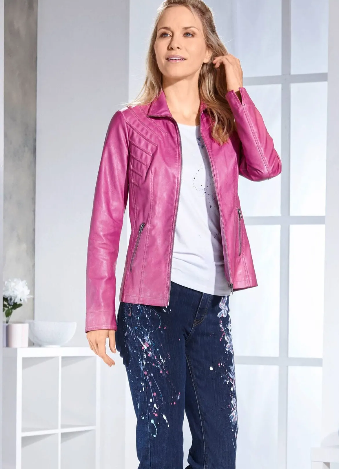 Kurzjacke aus Nappaleder-Imitat