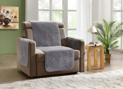 Kuschelweiche Wohnaccessoires mit Bandeinfassung