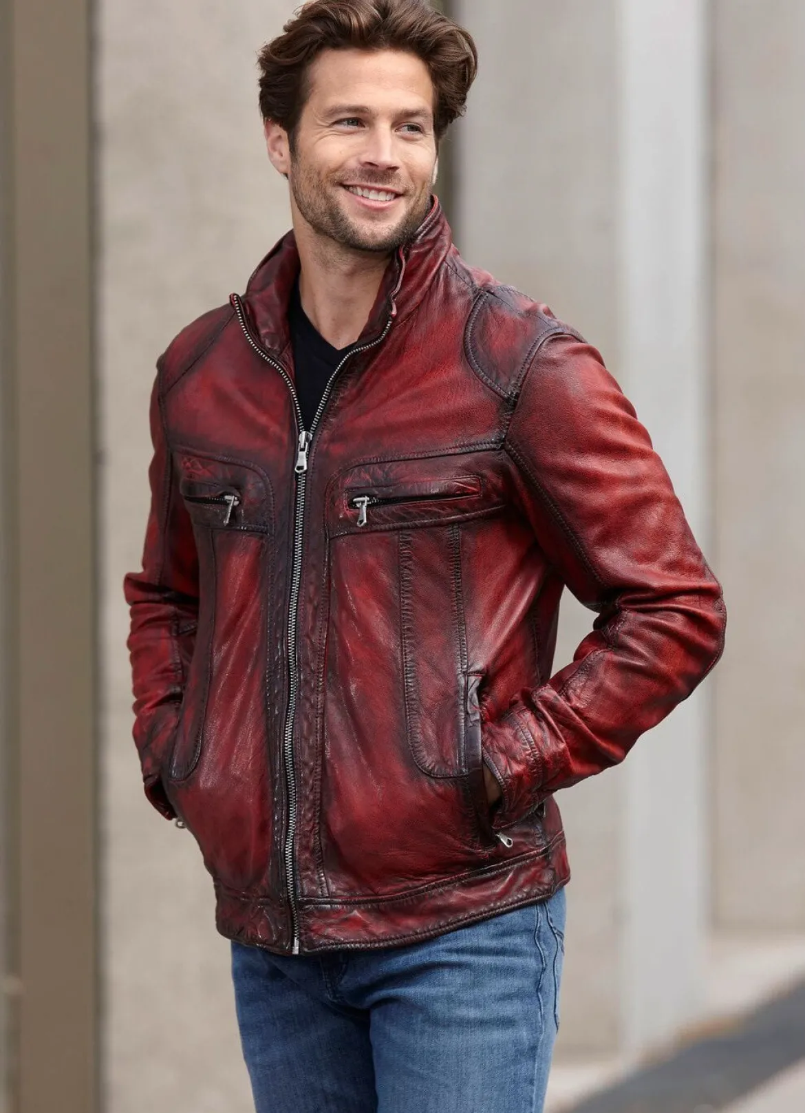 Lederkurzjacke mit Brusttaschen