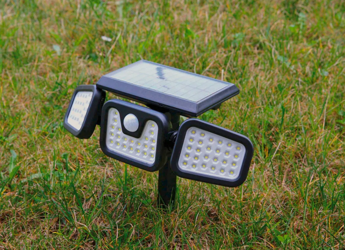 LED-Strahler Panta Trio Solar