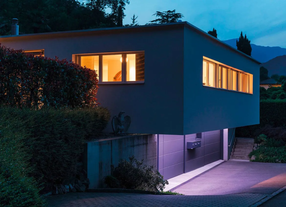 LED-Strahler Panta Trio Solar