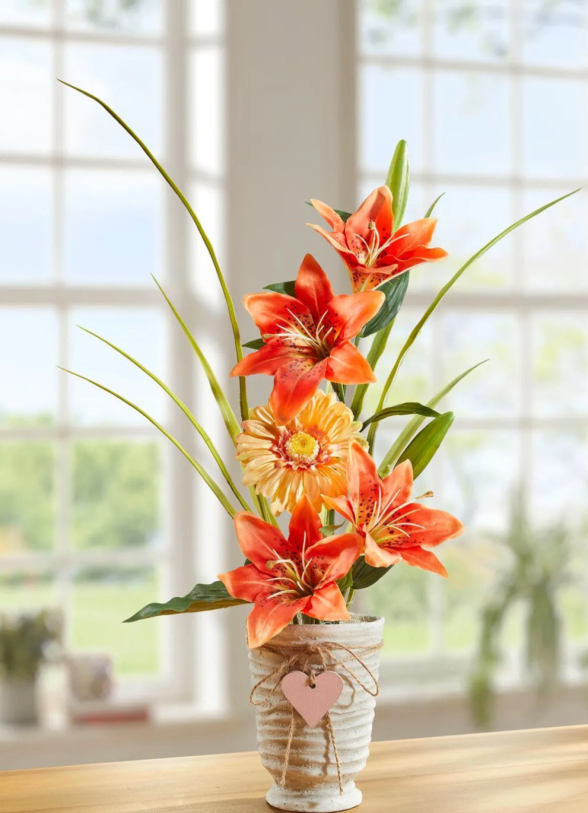 Lilien-Gesteck in Vase
